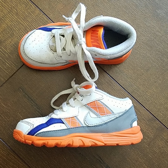 boys nike trainers size 9